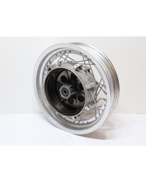 Yamaha XV 1100 Virago, bakfälg