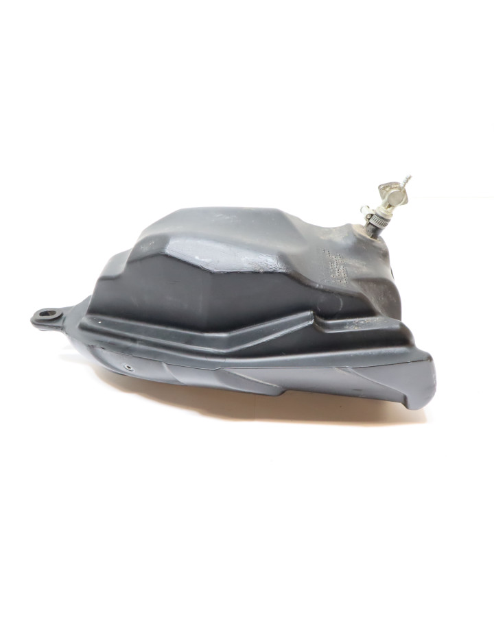 Rieju MRT/Drac, bränsletank