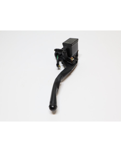 Adly ATV, bromscylinder fram