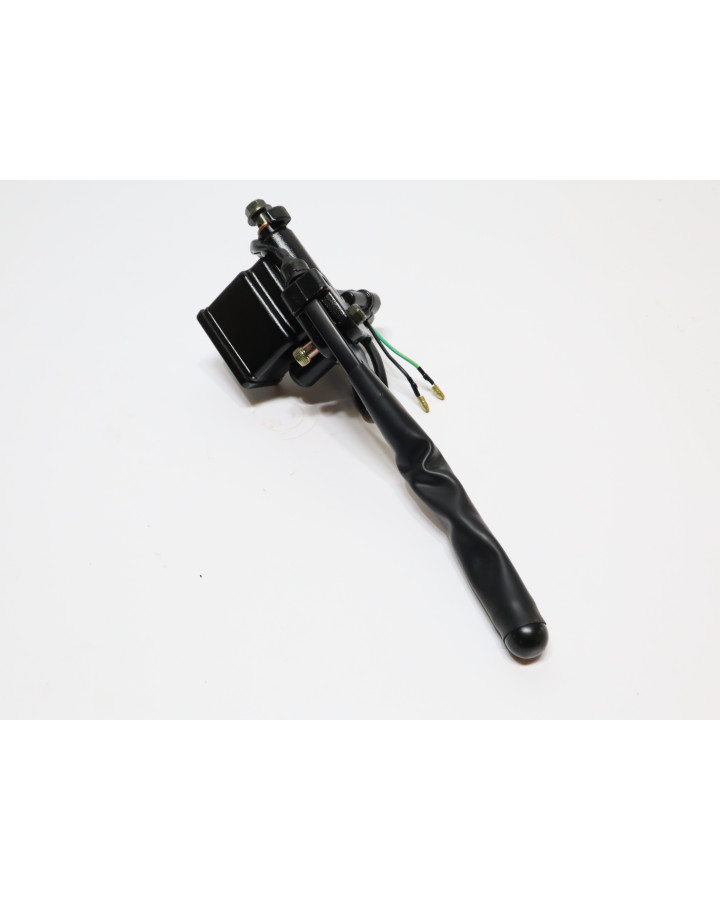 Adly ATV, bromscylinder fram