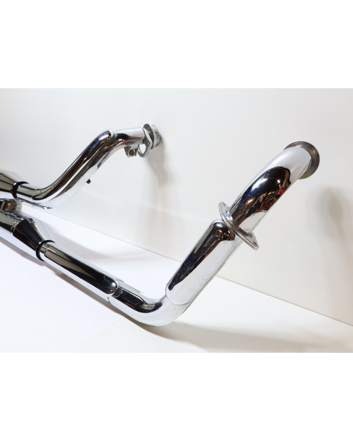 Yamaha XV 1600 Wild Star, avgassystem