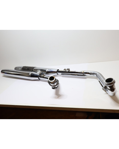 Yamaha XV 1600 Wild Star, avgassystem