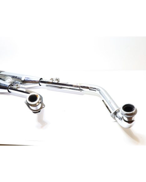 Yamaha XV 1600 Wild Star, avgassystem