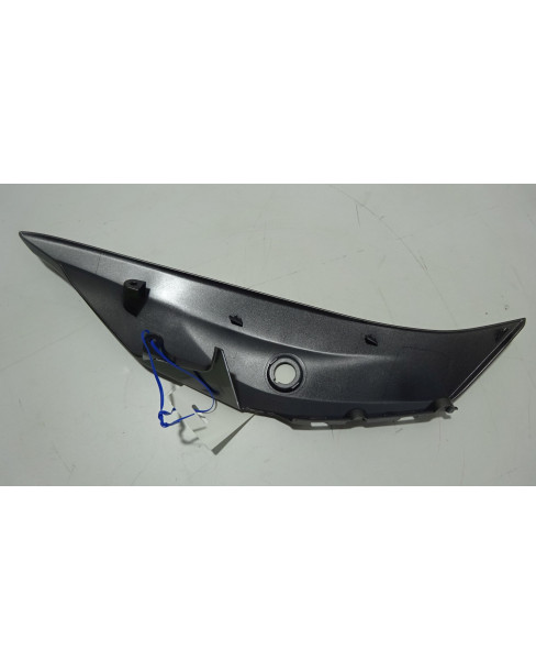 Kawasaki ZX-10R, bakre sidokåpa vänster 2