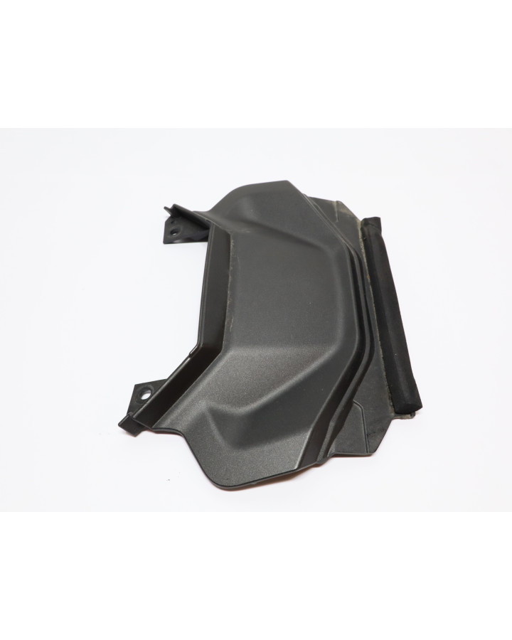 Yamaha MT-07, mittkåpa sadel