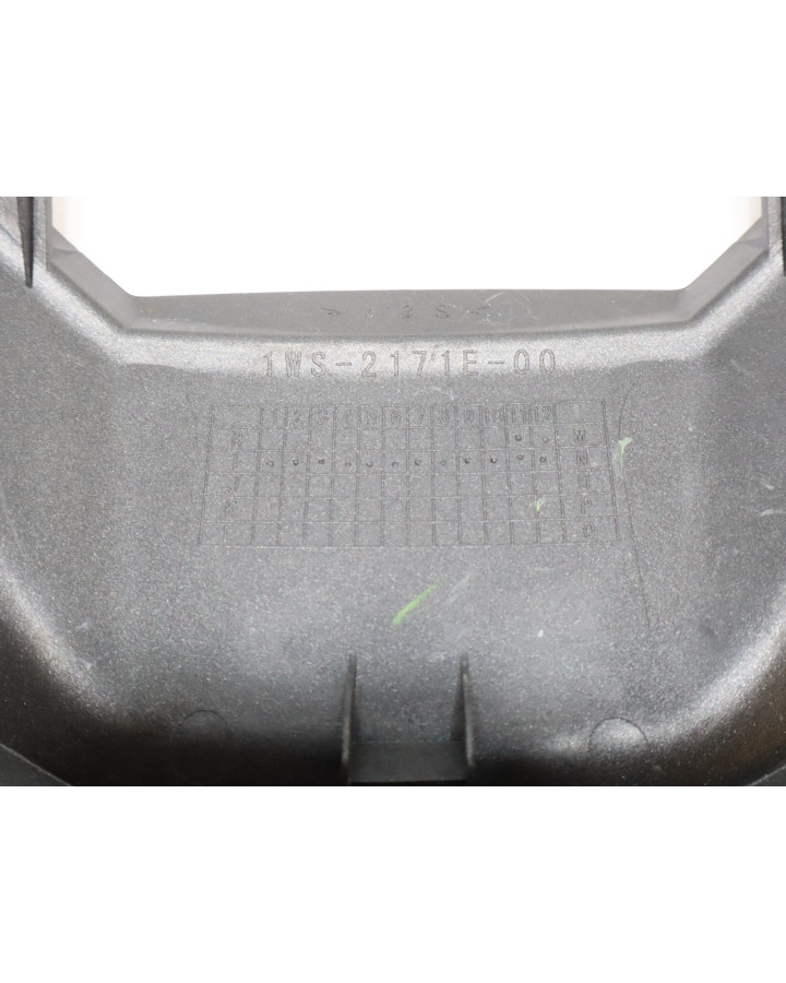 Yamaha MT-07, mittkåpa sadel