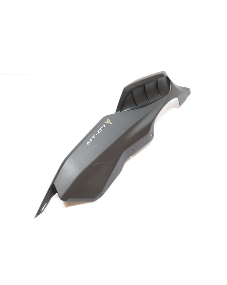 Yamaha MT-07, bakre sidokåpa höger