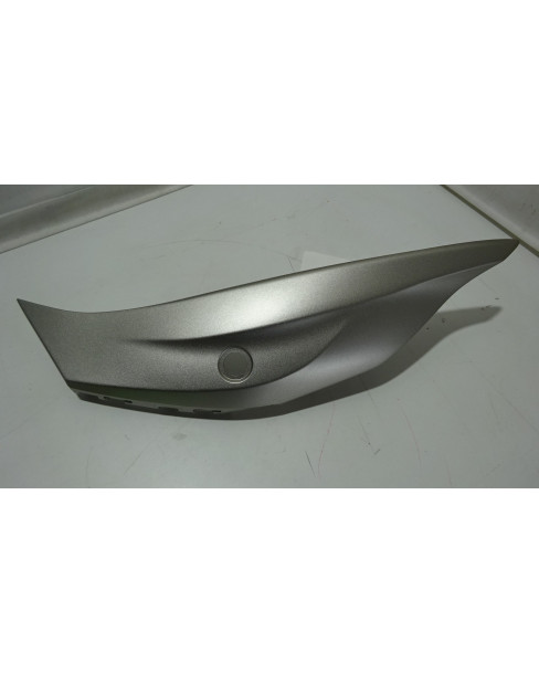 Kawasaki ZX-10R, bakre sidokåpa vänster