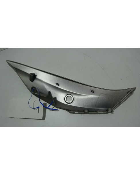 Kawasaki ZX-10R, bakre sidokåpa vänster 2