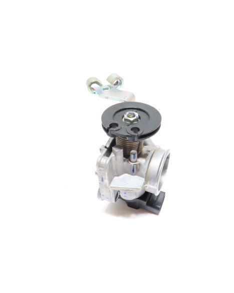 Kawasaki Ninja 125, gasspjäll/insprut