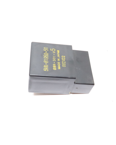 Yamaha MT-07, relä bränslepump