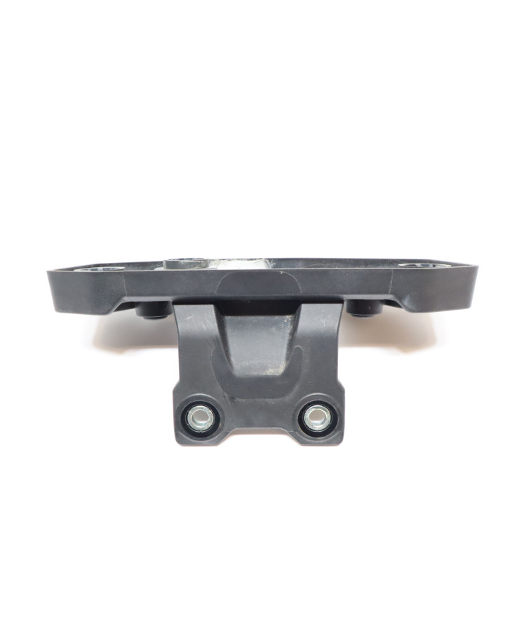 Yamaha MT-07, fäste hastighetsmätare