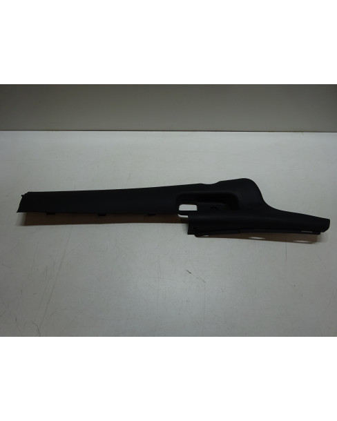 Hyosung Sense, nedre sidokåpa höger