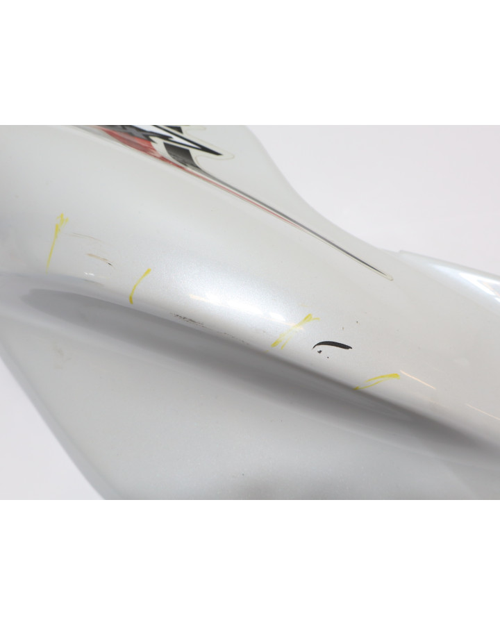 Yamaha Aerox, bakre sidokåpa höger