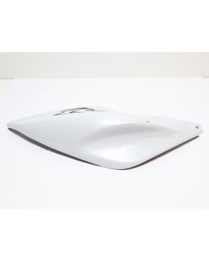 Yamaha Aerox, bakre sidokåpa höger