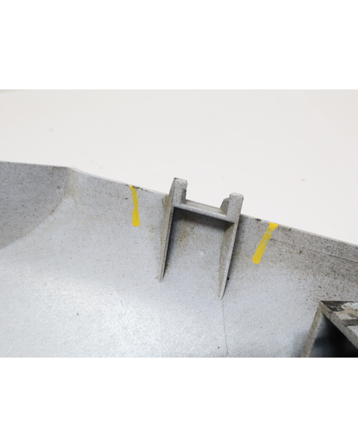 Yamaha Slider, knäkåpa