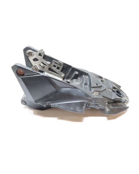 KTM 690 SMC R, bränsletank