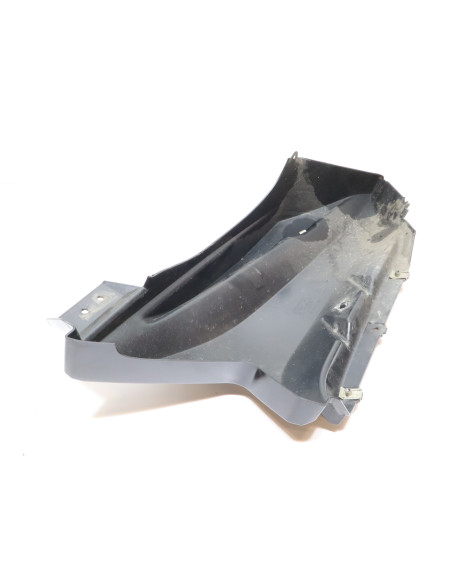 Yamaha YZF-R125, nedre sidokåpa vänster