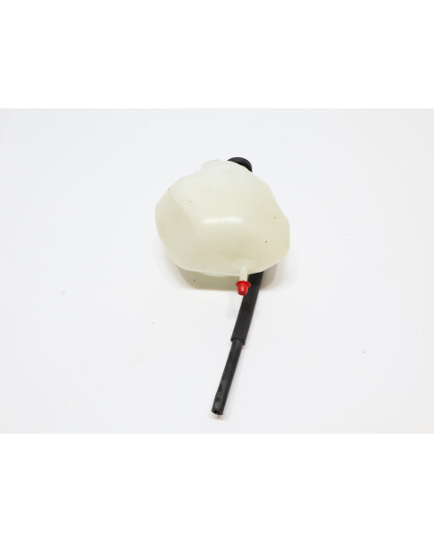 Suzuki GSX-S1000GT, expansionskärl