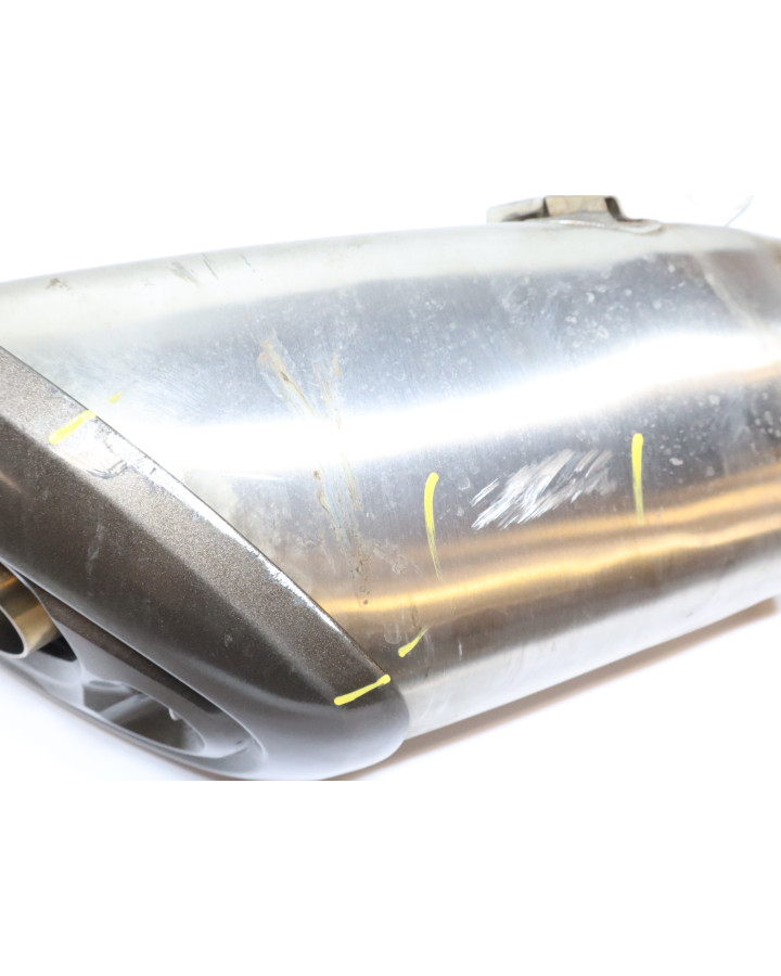 Suzuki GSX-S1000GT, ljuddämpare