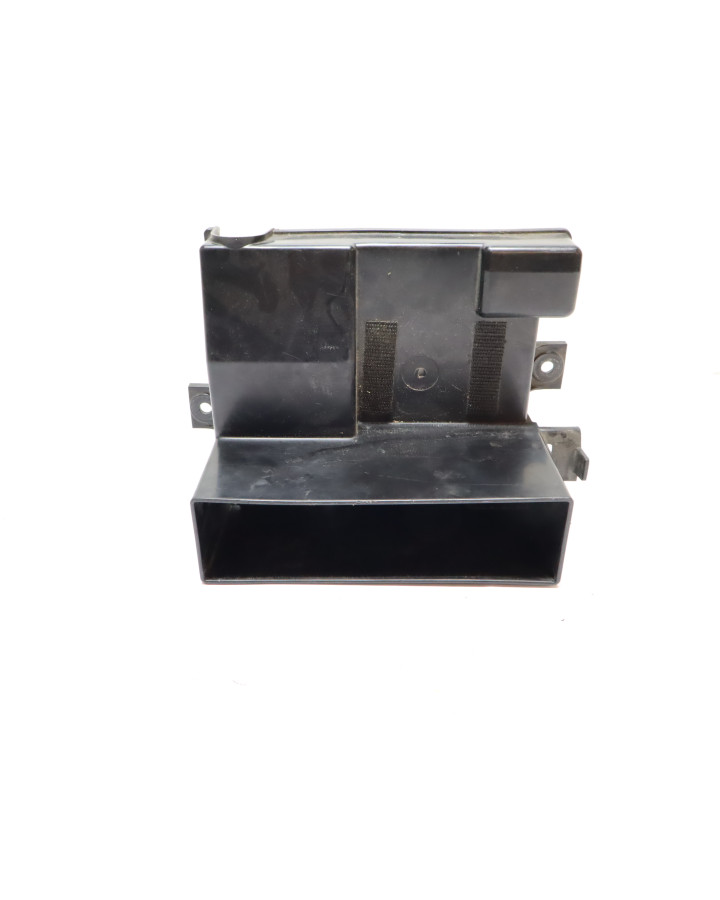 Kawasaki VN1700 Classic, batterilucka