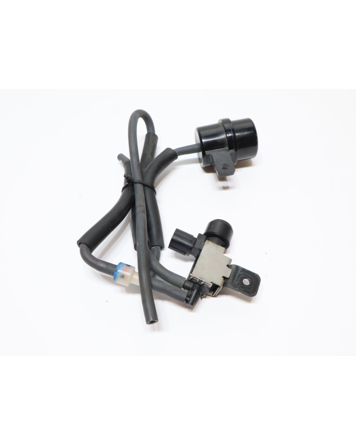 Yamaha MT-07, luftsolenoid