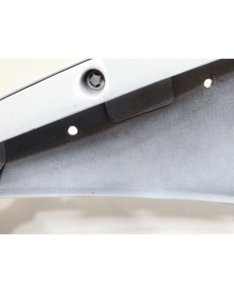 Yamaha YZF-R6, sidokåpa höger