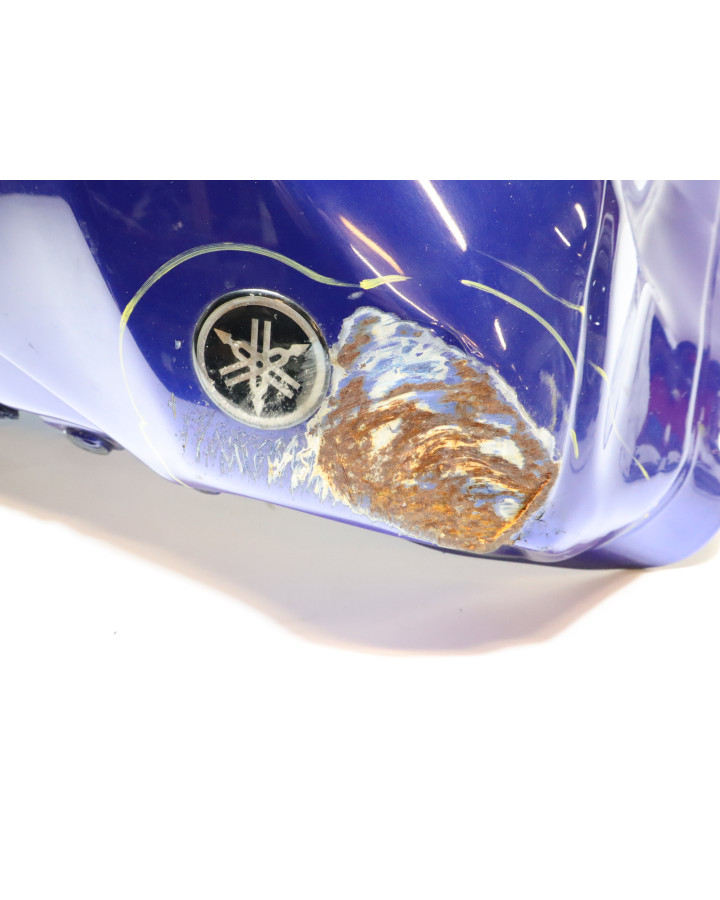 Yamaha YZF-R1, bränsletank