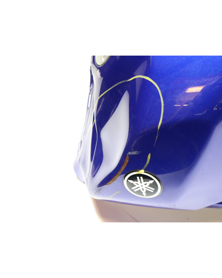 Yamaha YZF-R1, bränsletank