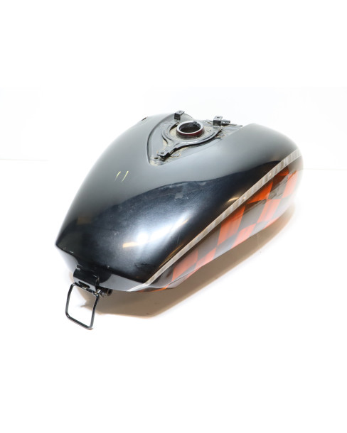 Honda VTX 1800, bränsletank 2