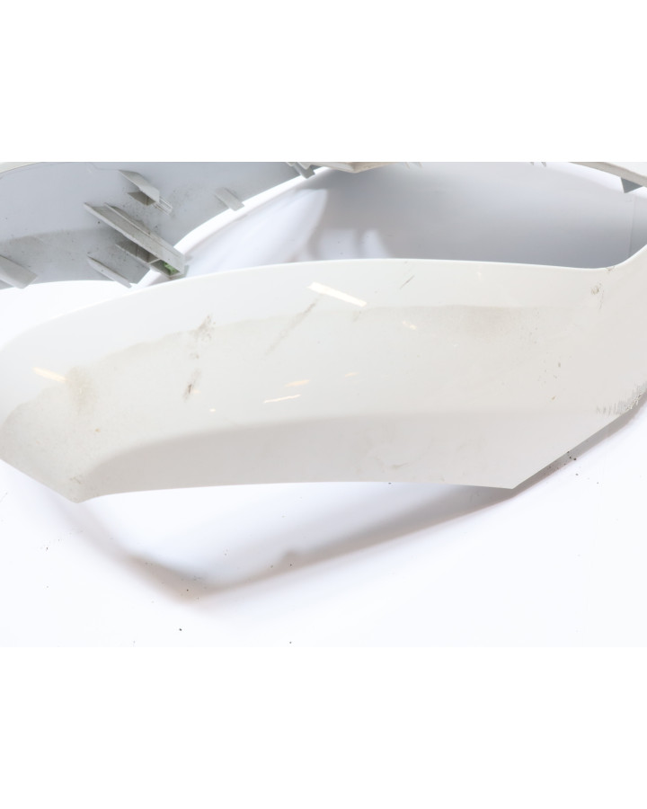 Peugeot Kisbee, frontkåpa