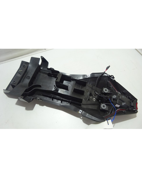 Kawasaki ZX10R, inre stänkskärm med baklykta 2