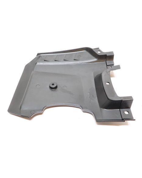 Adly ATV 300U II, nedre stänkskärm höger fram