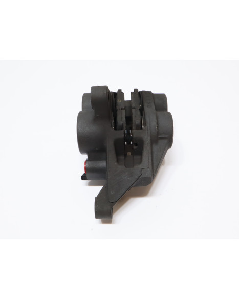 Yamaha MT-07, bromsok vänster fram