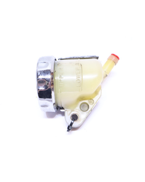 Honda VTX 1800, bromsvätskebehållare