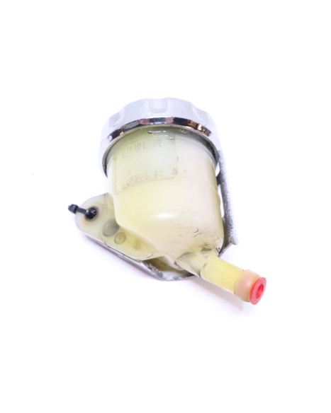 Honda VTX 1800, bromsvätskebehållare