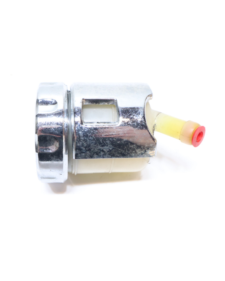 Honda VTX 1800, bromsvätskebehållare