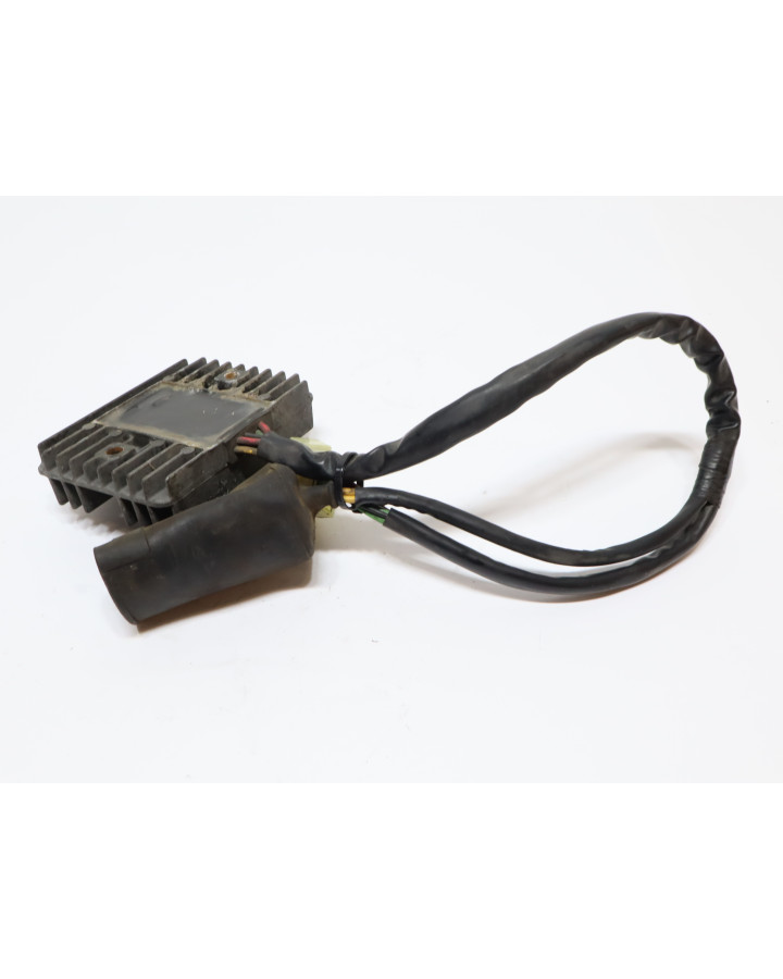 Honda VTX 1800, voltregulator