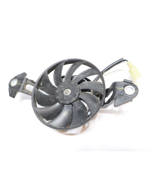 Yamaha YZF-R125, kylarfläkt