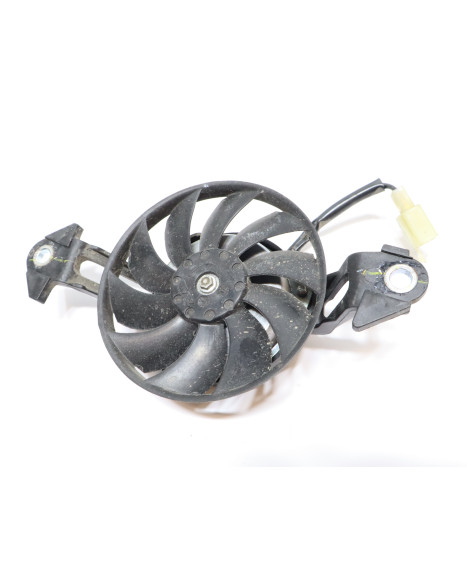 Yamaha YZF-R125, kylarfläkt