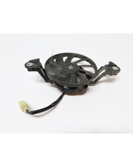 Yamaha YZF-R125, kylarfläkt