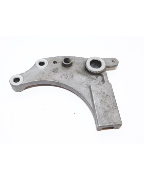 Kawasaki VN1700 Classic, bromsokshållare bak