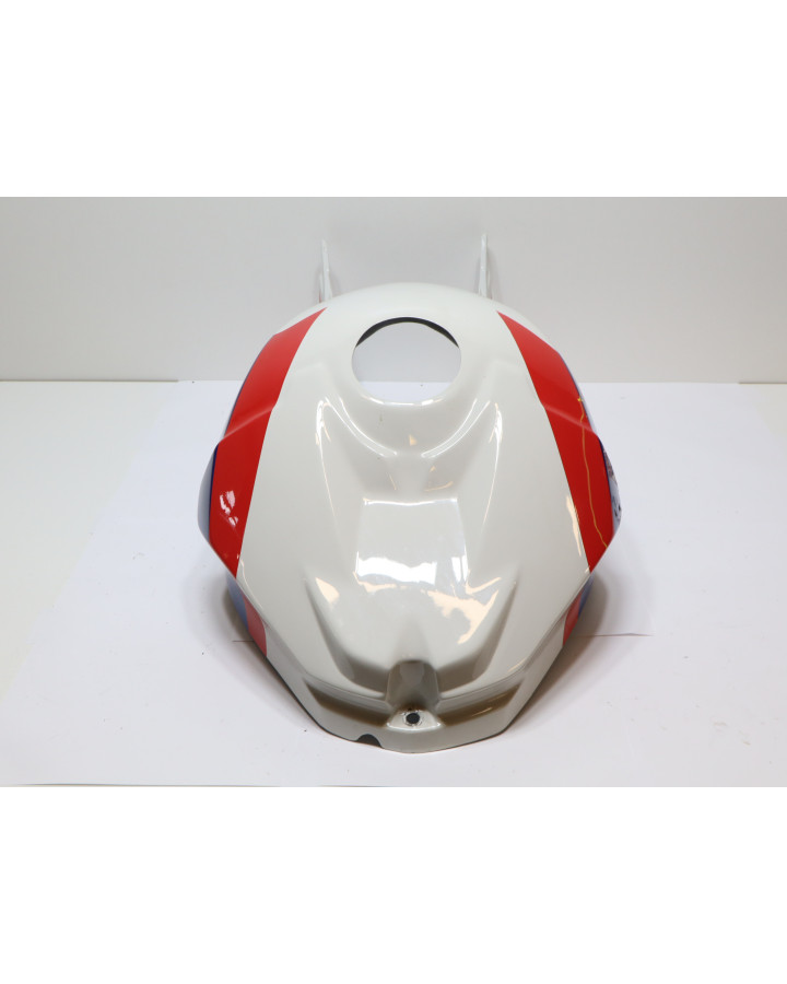 BMW S1000RR, tankkåpa