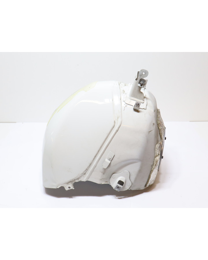 BMW S1000RR, bränsletank