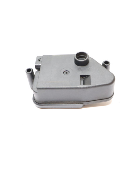 BMW S1000RR, avgasservo