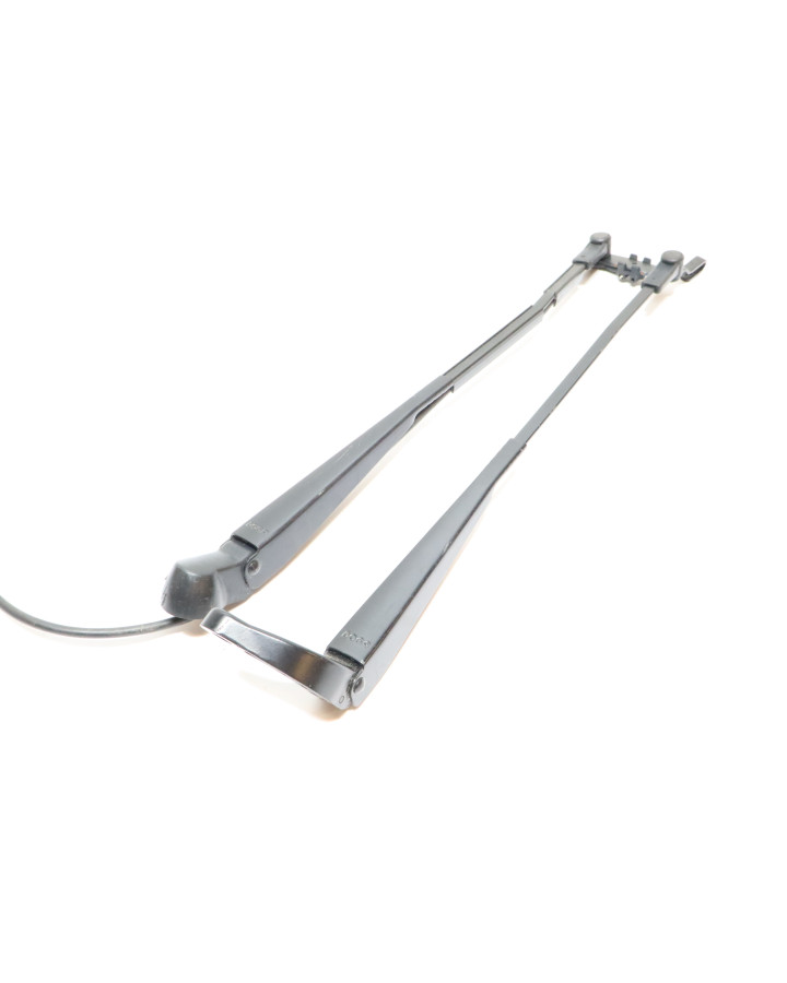 Aixam S9, torkararm fram (dubbel)