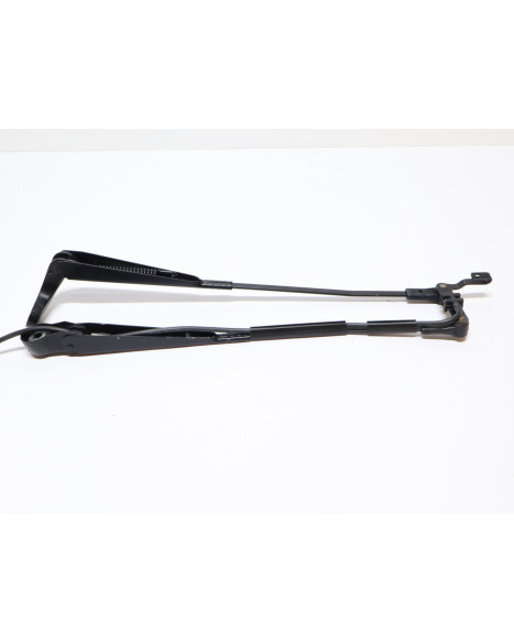 Aixam S9, torkararm fram (dubbel)