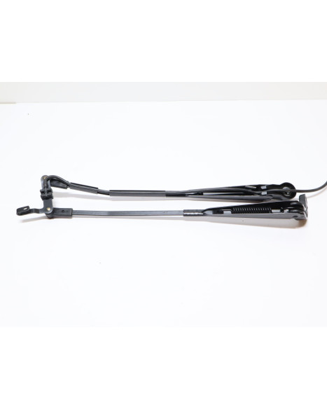 Aixam S9, torkararm fram (dubbel)