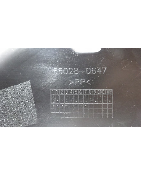 Kawasaki Ninja 400, innerkåpa fram