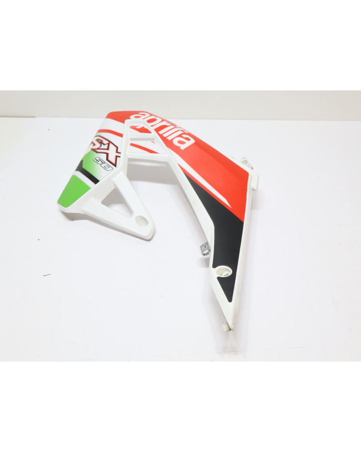 Aprilia SX50, kylarvinge vänster